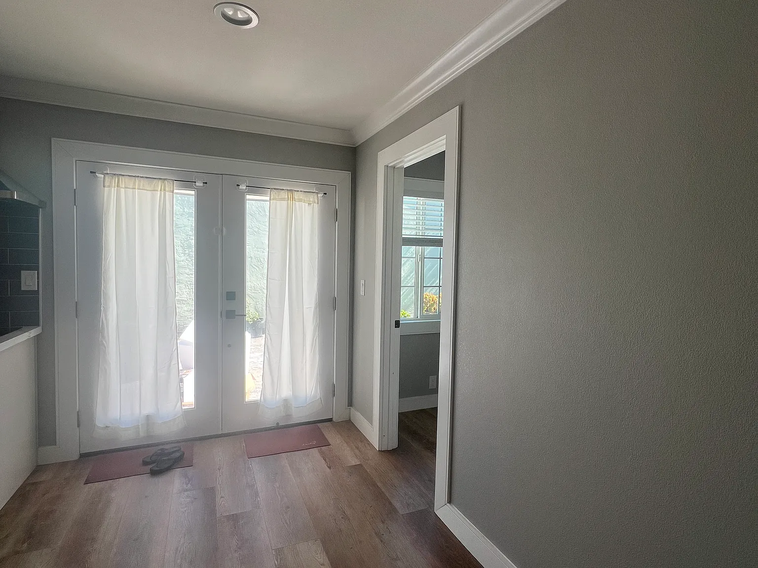 1 bed, $1,740 — Photo 2