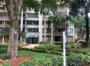 4222 Inverrary Blvd #207, Fort Lauderdale, FL 33319