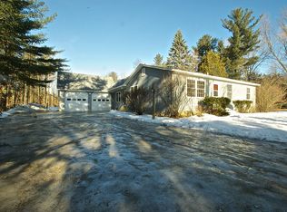 99 Rounds Rd, Georgia, VT 05468