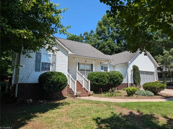 845 Hidden Ct, Asheboro, NC 27205