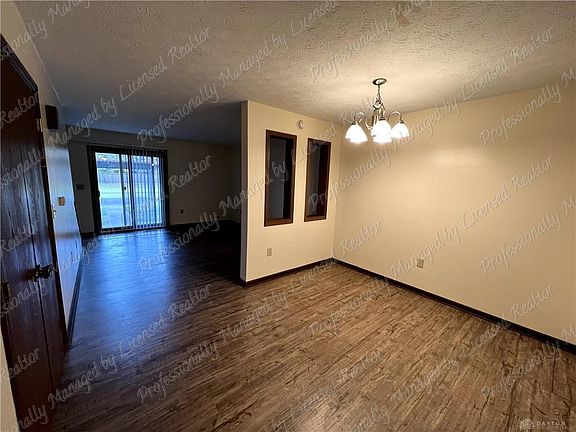 5th image of 7783 Betsy Ross Cir