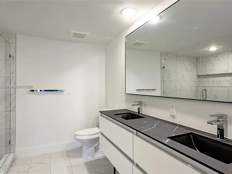 4400 Sunrise Blvd #S2-A — Photo 9