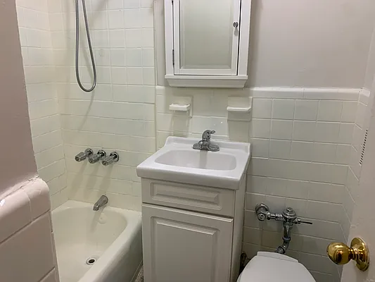 Rented by Prince Real Estate Associates LLC | media 25