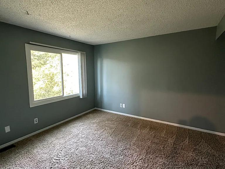 2125 Quail Creek Dr — Photo 11