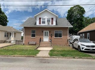186 Bristol Ave, Pawtucket, RI 02861