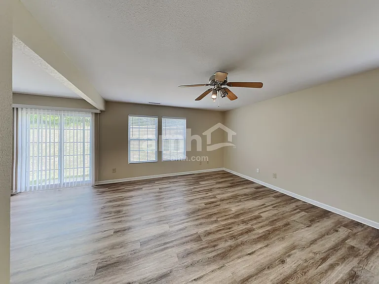 4148 Kellybrook Dr — Photo 8