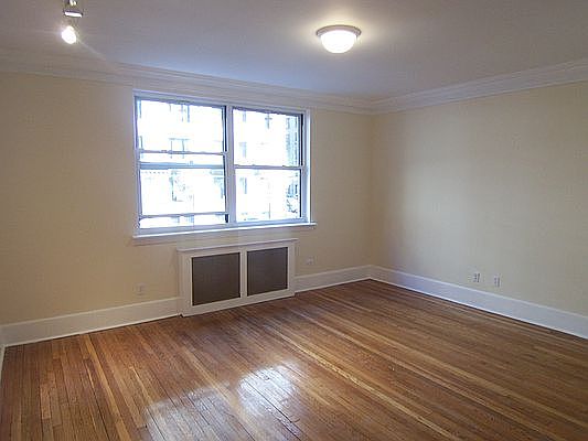 4th image of 487 W End Ave APT 2A