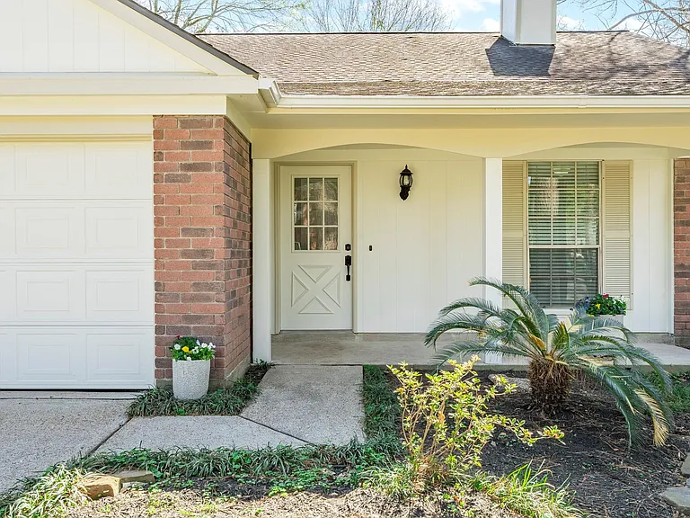 23 E Stony Bridge Cir — Photo 3