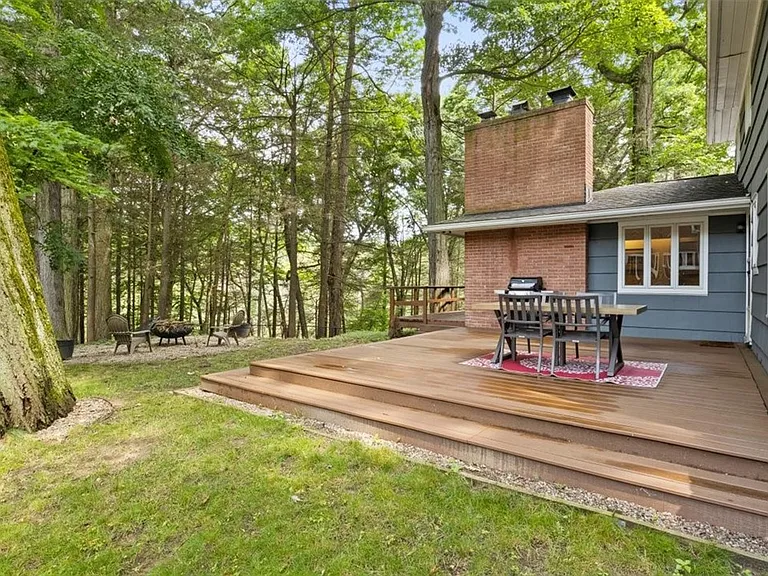 485 Oakridge Dr — Photo 30