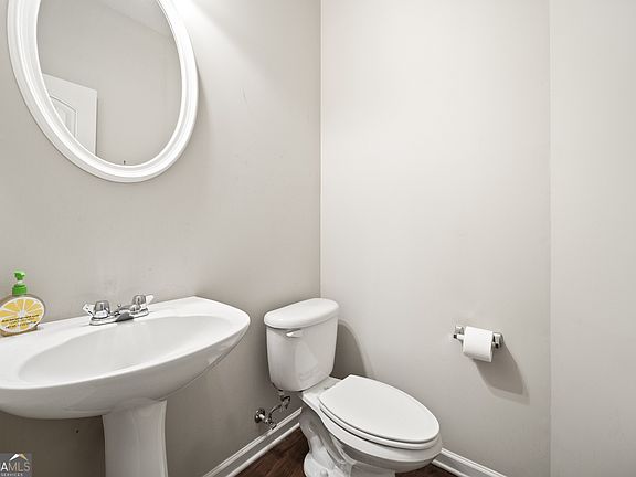 3rd image of 100 Trailside Way