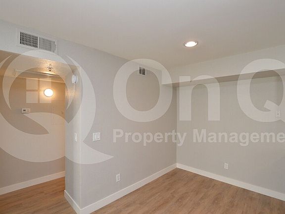 5th image of 4308 N Longview Ave #116