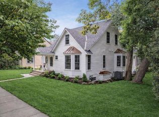 101 Center St, Excelsior, MN 55331