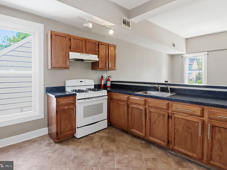 24369 W Main St #D — Photo 7