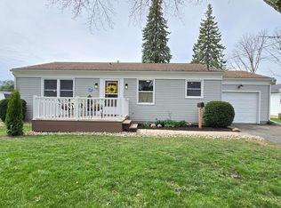 566 Center St, Galion, OH 44833