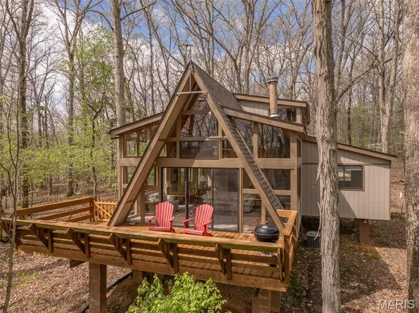 1556 Bliss Lake Dr, Innsbrook, MO 63390