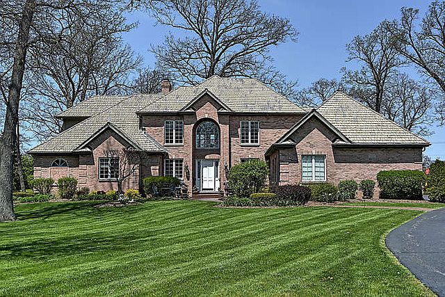 1st image of 2040 Tremont Ct