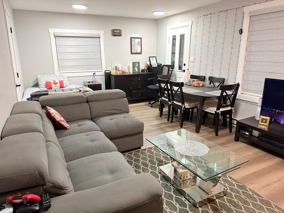 1st image of 32549 Beaver Dr