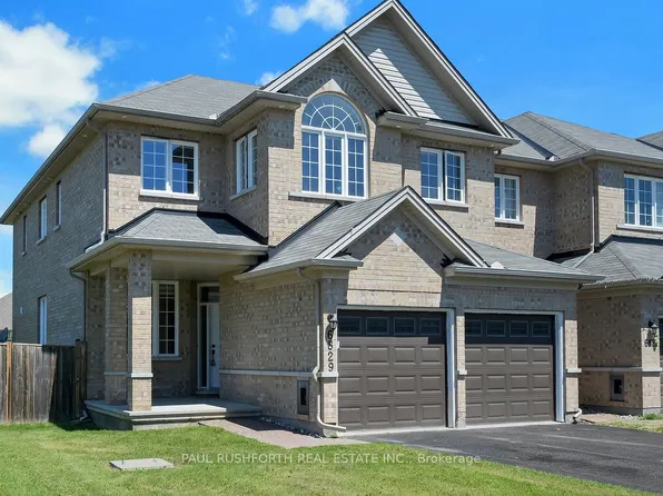 6829 Breanna Cardill St, Ottawa, ON K4P 0C3