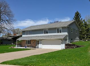 3916 Ensign Ave N, New Hope, MN 55427