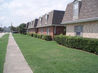2800 Kingman St APT D, Metairie, LA 70006