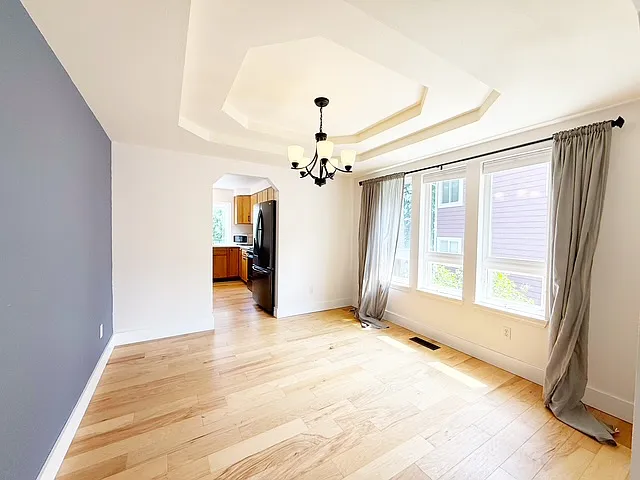 1128 NW Thornwood Cir — Photo 6