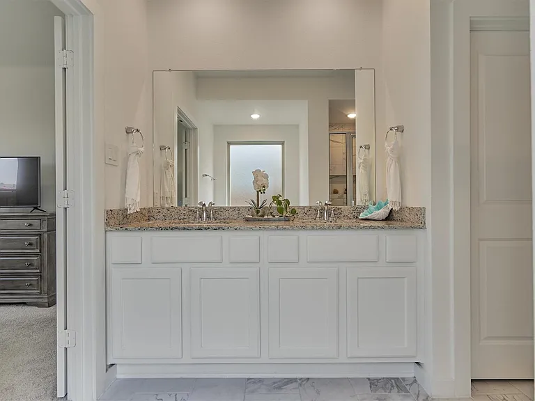 27129 Ivorywood Dr — Photo 21