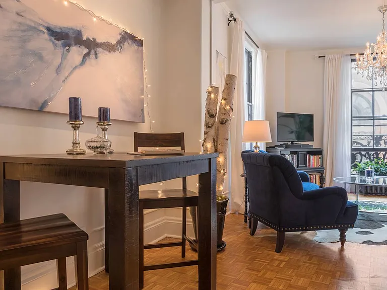 21 Beacon St #7G — Photo 3
