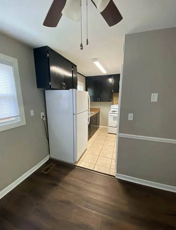 2 bed, 1.5 bath, 980 sqft, $1,250 — Photo 4