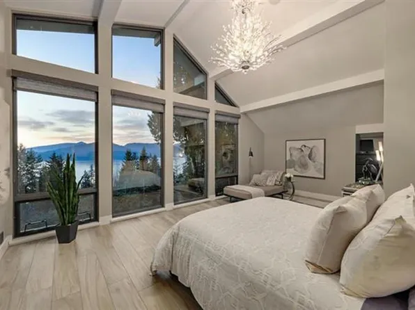 445 Mountain Dr #445, Lions Bay, BC V0N 2E0