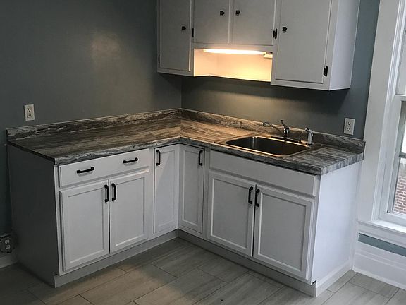 5th image of 609 Lakeview Ave #3