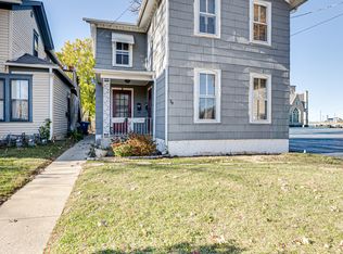 79 S 4th St #2, Aurora, IL 60505