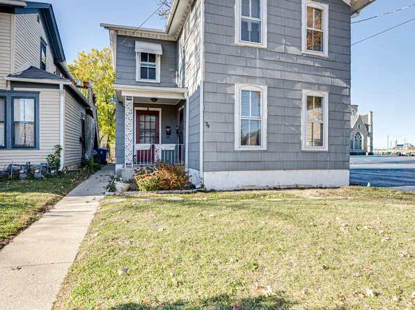 79 S 4th St #2, Aurora, IL 60505