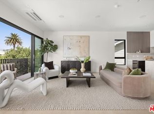 1424 N Mohawk St, Los Angeles, CA 90026