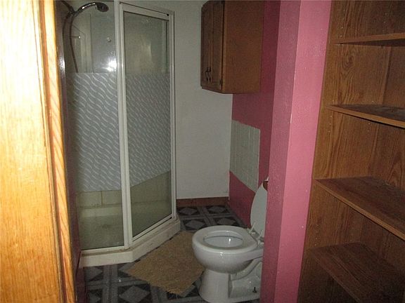 2nd image of 107 School St