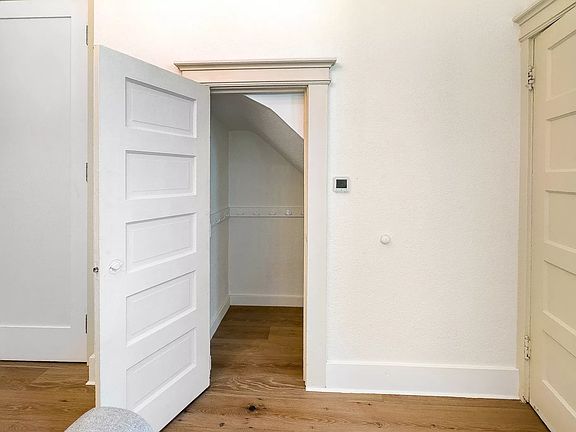 5th image of 195 Precita Ave #B