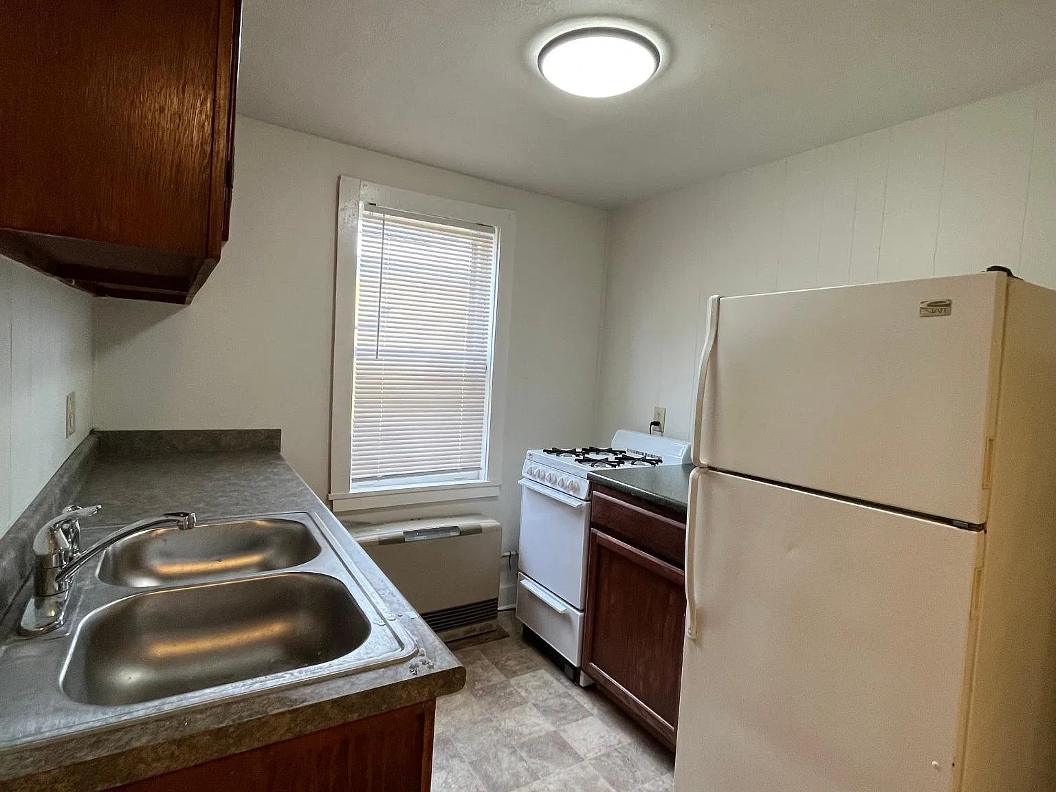 67 Cedar St — Photo 3
