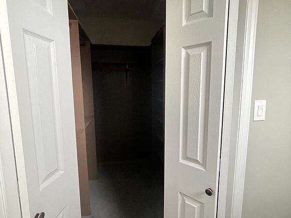4th image of 15814 87th St #1