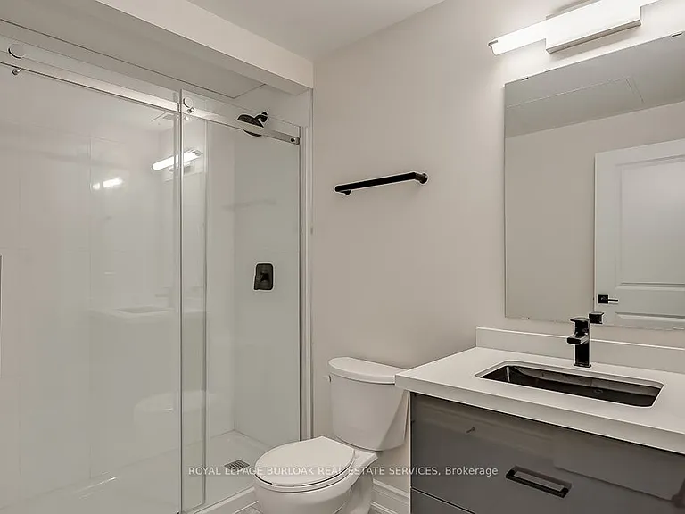 259 King St E #2C — Photo 15