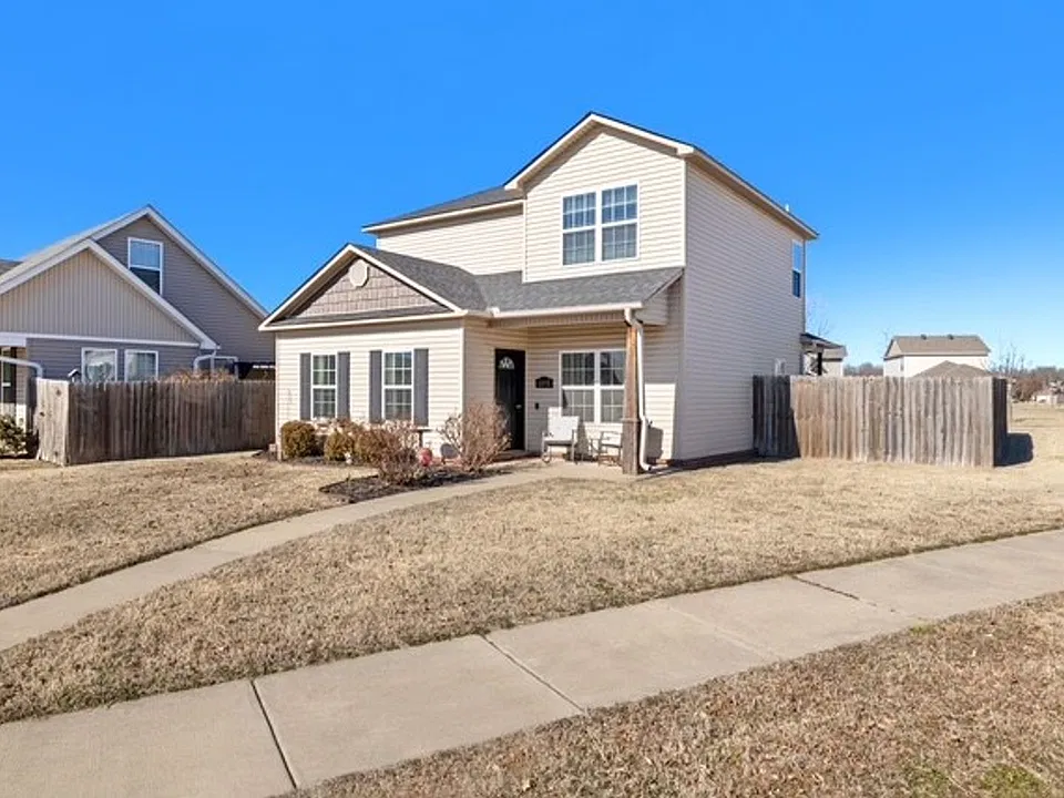 1195 S Lyndon Xing