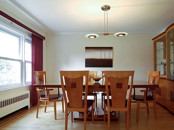4th image of 15 Gordon Pl