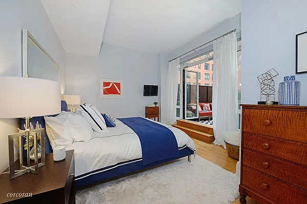 Sold by Corcoran | media 28