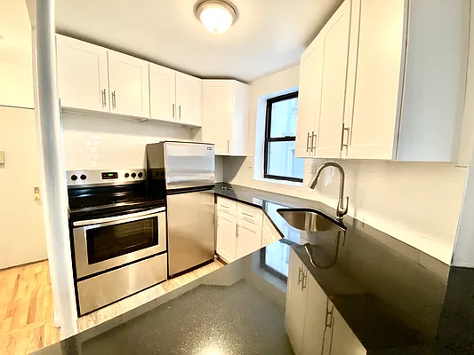 Rented by Corcoran | media 10