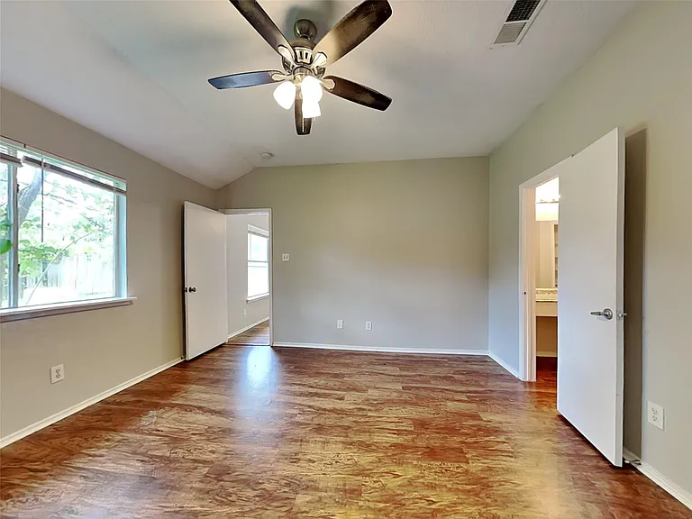 3703 Nutwood Ln — Photo 7