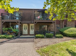 707 Nottingham Way #707, Flemington, NJ 08822