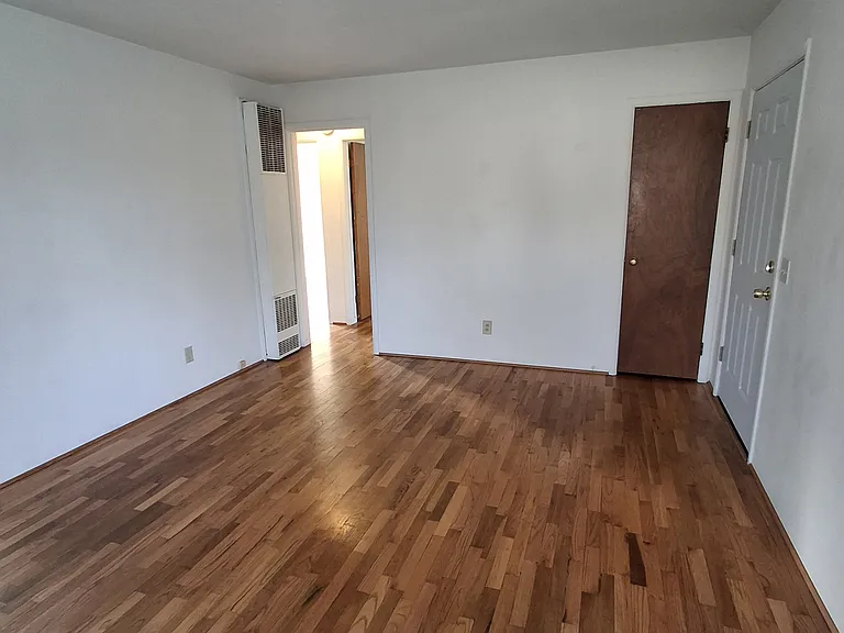309 Marie St — Photo 18