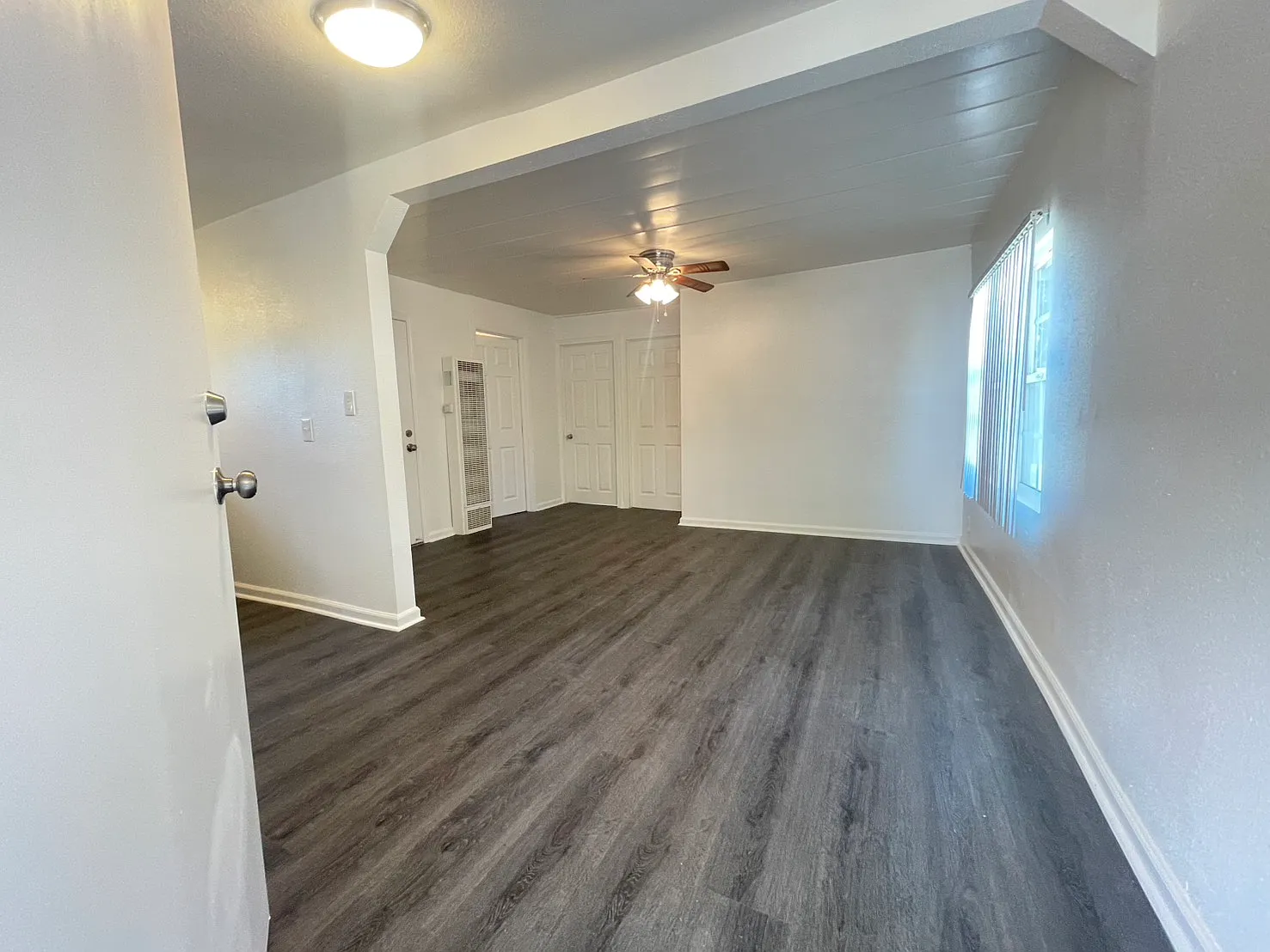 2 bed, 558 sqft, $1,700 — Photo 3