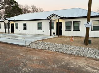 1613 Apricot Rd #1, Gilmer, TX 75644