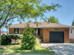 2954 Rushton Dr, Windsor, ON N8R1M4