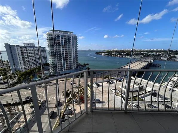 7601 E Treasure Dr APT 1612, North Bay Village, FL 33141