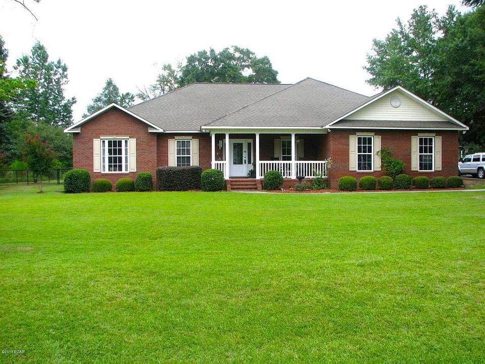1st image of 5231 Oak Dr